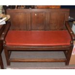 Oak cottage settle, three panelled back and solid seat (constructed from period timbers), 1m wide