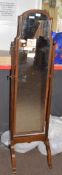 20th century mahogany cheval mirror with arched top, 1.57m high