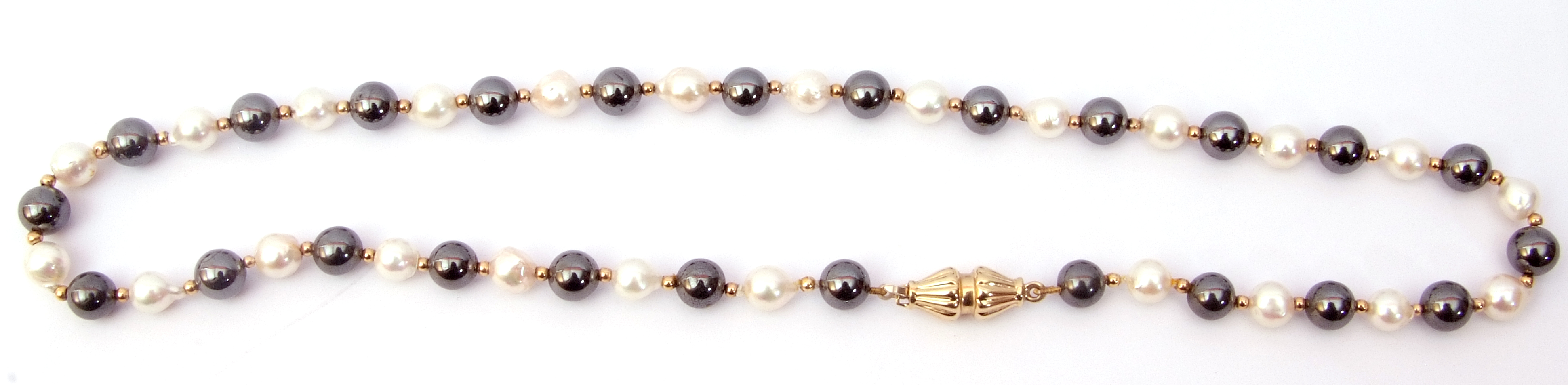 Mixed Lot: black and white freshwater pearl single row necklace, bead size 7-7.5mm, with the - Image 2 of 2