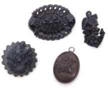 Mixed Lot: Victorian vulcanite locket applied with a profile of a lady, inside with a glazed panel