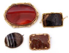 Mixed Lot: large Victorian agate brooch, 8 x 6cm, framed in an ornate gilt metal mount, two