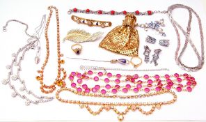 Mixed Lot: costume jewellery to include rings, necklaces, brooches, miser's purse etc