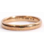 9ct gold wedding ring of plain polished design, size Q/R, 2.5gms