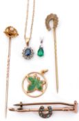 Mixed Lot: 9ct gold and turquoise brooch, a horseshoe and riding crop design, Birmingham 1900, a