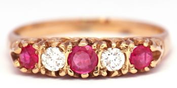 Diamond and ruby ring, alternate set with 3 round cut rubies and 2 brilliant cut diamonds, all in