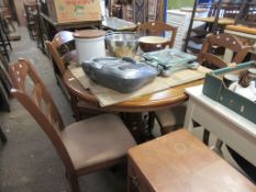 CIRCULAR DINING TABLE AND FOUR MATCHING CHAIRS, DIAM APPROX 105CM