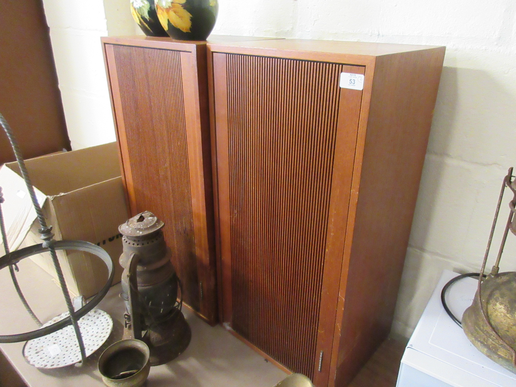 PAIR OF WOODEN CASED SPEAKERS BY TANDBERG