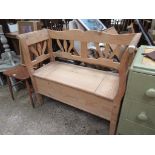 VINTAGE PINE BENCH SEAT, WIDTH APPROX 105CM, WITH INTEGRATED STORAGE BOX TO SEAT
