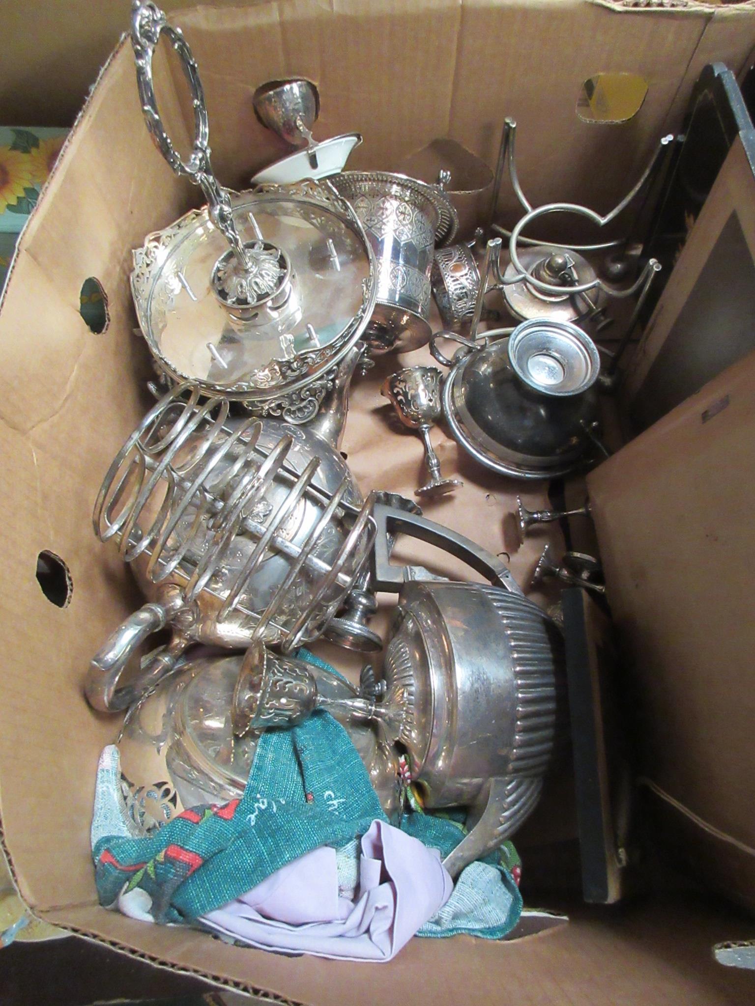 BOX CONTAINING LARGE QUANTITY OF GOOD QUALITY SILVER PLATED WARES INCLUDING TEA POTS ETC