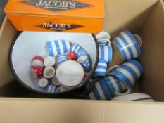 BOX CONTAINING COLLECTION OF CORNISH WARES INCLUDING MUGS, BOWLS, EGG CUPS AND OTHER SIMILAR KITCHEN