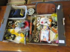 BOX OF VARIOUS FISHING FLIES AND OTHER SMALL COLLECTIBLES INCLUDING SEWING ITEMS ETC