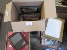 QUANTITY OF SMALL FRAMED PRINTS INCLUDING 19TH CENTURY CATHEDRALS AND VINTAGE FRAMES