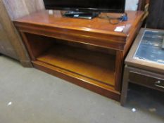 REPRODUCTION YEW EFFECT MEDIA STAND, 107CM WIDE