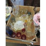 BOX OF VARIOUS HOUSE CLEARANCE SUNDRIES INCLUDING CUTLERY, PLACE MATS, CERAMICS INCLUDING VARIOUS