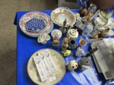 QUANTITY OF DECORATIVE CERAMICS, ORNAMENTS ETC INCLUDING BOXED CAITHNESS PAPERWEIGHT, SMALL HAND