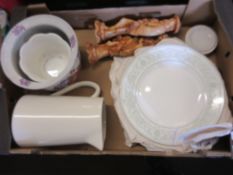 BOX OF PAIR OF MOULDED ORIENTAL FIGURES AND A QUANTITY OF ROYAL WORCESTER ALLEGRO DINNER PLATES ETC