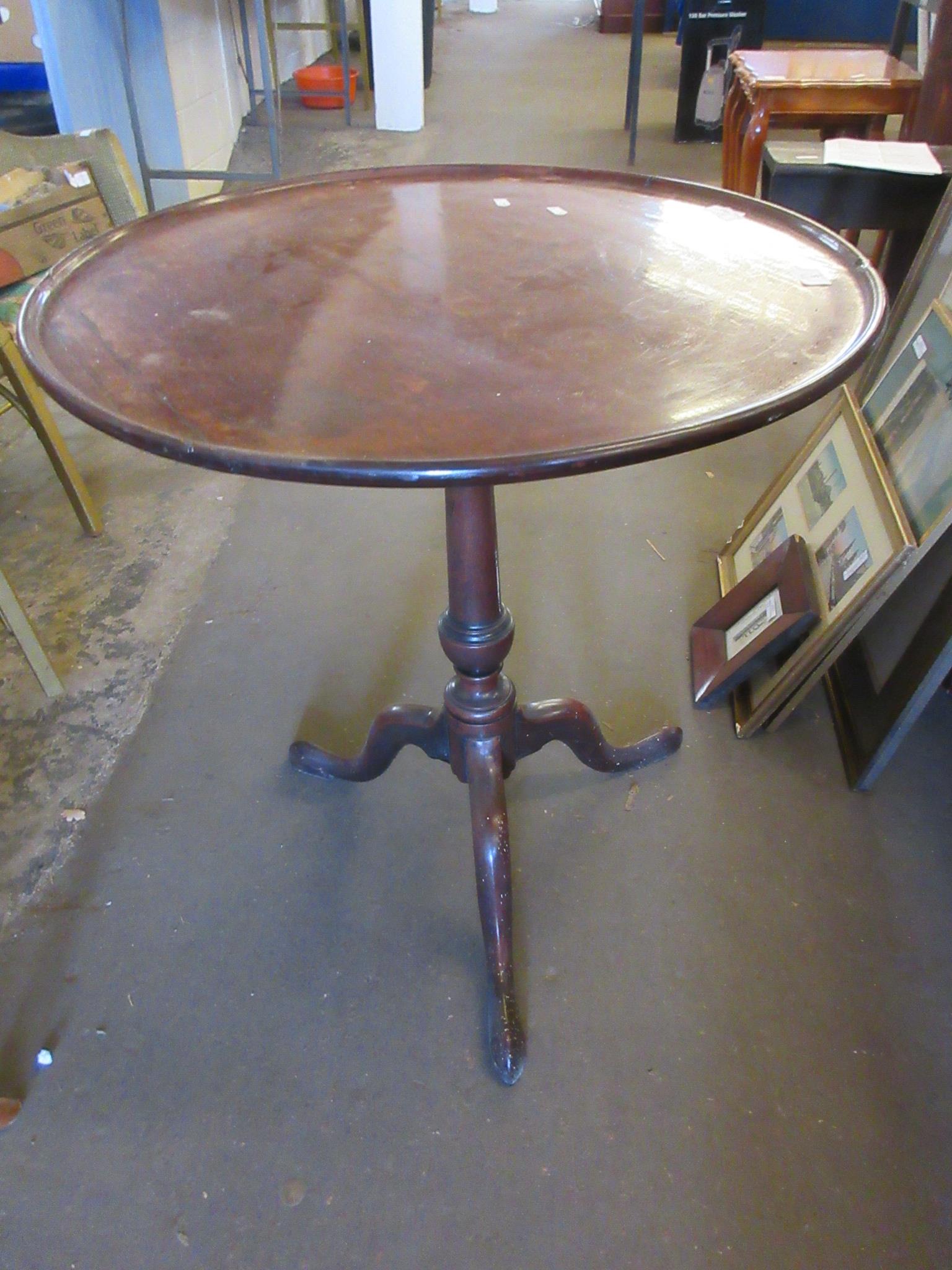 19TH CENTURY MAHOGANY CIRCULAR TABLE, DIAM APPROX 64CM