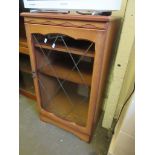 GLAZED HI-FI CABINET, WIDTH APPROX 50CM