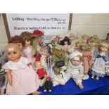 COLLECTION OF DOLLS AND TEDDY BEARS