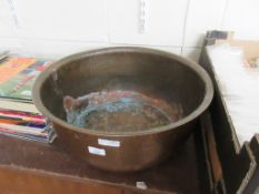 LARGE HAMMERED COPPER BOWL, DIAM APPROX 50CM