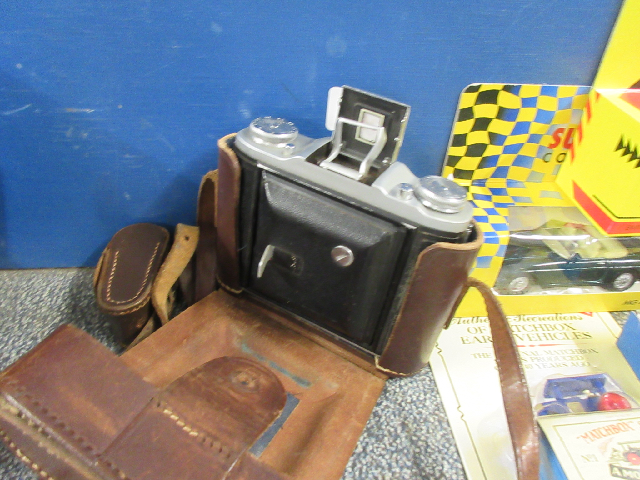 CASED FOLDING CAMERA - Image 2 of 2