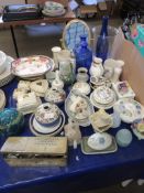 LARGE AND VARIED SELECTION OF CERAMICS ETC TO INCLUDE A ROYAL CROWN DERBY GILT FINISHED SANDWICH