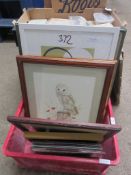 QUANTITY OF PRINTS IN FRAMES