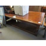 LARGE REPRODUCTION MAHOGANY COFFEE TABLE LENGTH 152CM