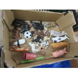 BOX CONTAINING MIXED MOULDED PLASTIC FARM ANIMALS