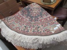 CIRCULAR RUG, DIAM APPROX 128CM