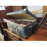 VINTAGE SUITCASE TOGETHER WITH RUG ETC