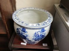 BLUE AND WHITE TRANSFER PRINTED PLANTER WITH MARKS BENEATH