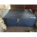 WOODEN STORAGE BOX, LENGTH APPROX 77CM