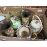 BOX CONTAINING VARIOUS CERAMICS INCLUDING MALING AND SADLER BISCUIT BARRELS, PAIR OF ORIENTAL