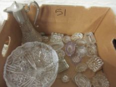 BOX CONTAINING HOUSEHOLD GLASS INCLUDING SALTS, CLARET JUG ETC
