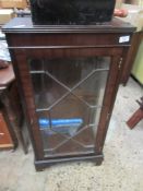 SMALL REPRODUCTION CHINA CABINET, WIDTH APPROX 51CM