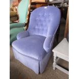 BUTTON BACK NURSING CHAIR