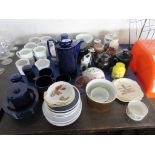 QUANTITY OF HOUSEHOLD CERAMICS INCLUDING ROYAL WORCESTER SHELL DISHES ETC