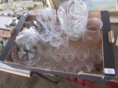 BOX OF GLASS WARE