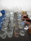 QUANTITY OF HOUSEHOLD AND COMMEMORATIVE GLASS WARE