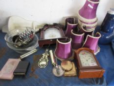 QUANTITY OF MISCELLANEOUS CLEARANCE ITEMS TO INCLUDE LAMPS, MANTEL CLOCK ETC