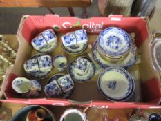 BOX CONTAINING GILT FINISHED BLUE AND WHITE DINNER WARES