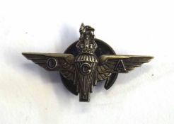 Parachute Regt Old Comrades Association buttonhole badge with Kings Crown