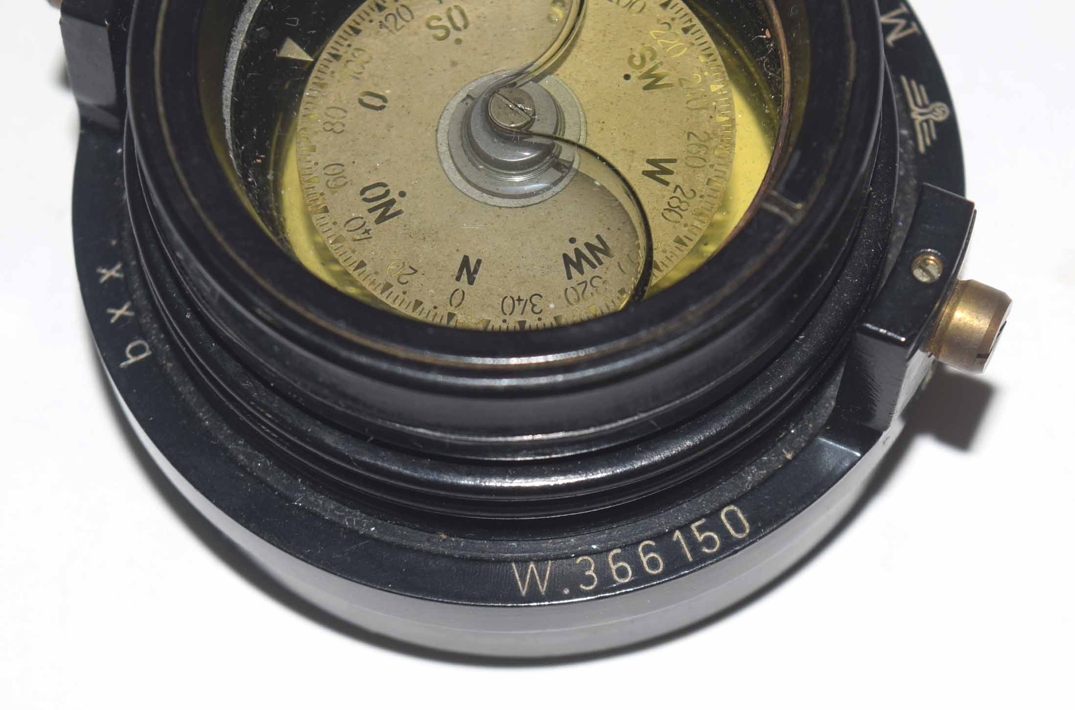 WWII Third Reich German Naval compass, Waffen No 366150 Model 359 dated 16th June 1944 with - Image 3 of 7