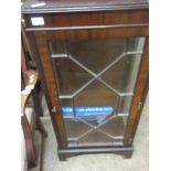 GLAZED CHINA CABINET, WIDTH APPROX 51CM