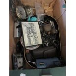 BOX CONTAINING HOUSEHOLD CLEARANCE ITEMS INCLUDING SCISSORS, BAROMETER ETC