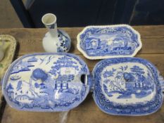 GROUP OF FOUR BLUE AND WHITE CHINA TO INCLUDE THREE SERVING DISHES AND ONE VASE