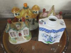 TRAY OF MINIATURE CERAMIC HOUSES TOGETHER WITH A COPELAND SPODE SMALL VASE