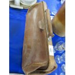 VINTAGE LEATHER DOCTOR’S TYPE BAG