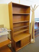 TEAK 1960S/1970S BOOKSHELF WITH LOWER SLIDING DRAWER CUPBOARDS, 184CM WIDE